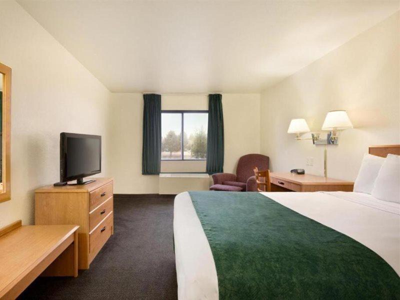 Travelodge By Wyndham Alpine Exterior foto